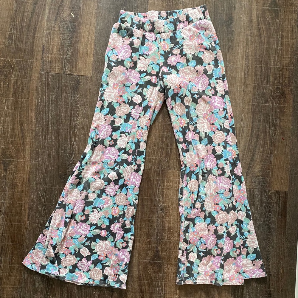 Show me your mumu flared pants